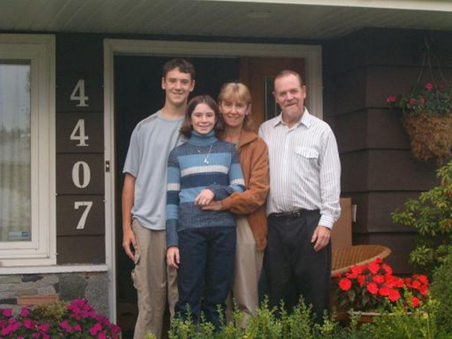 We are staying with the McNicholl family. 