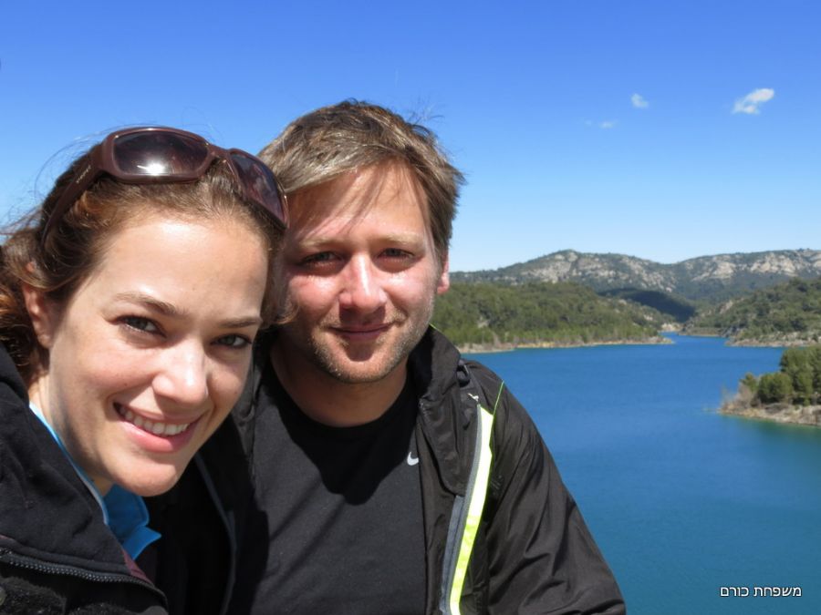 חן וליאור על סכר אגם Zola