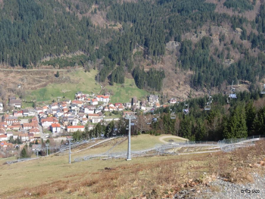 בדרך למגלשת השלג בטודנאו