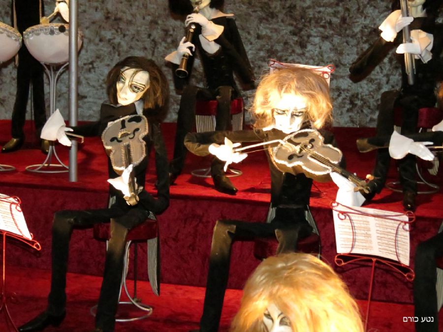 תאטרון בובות