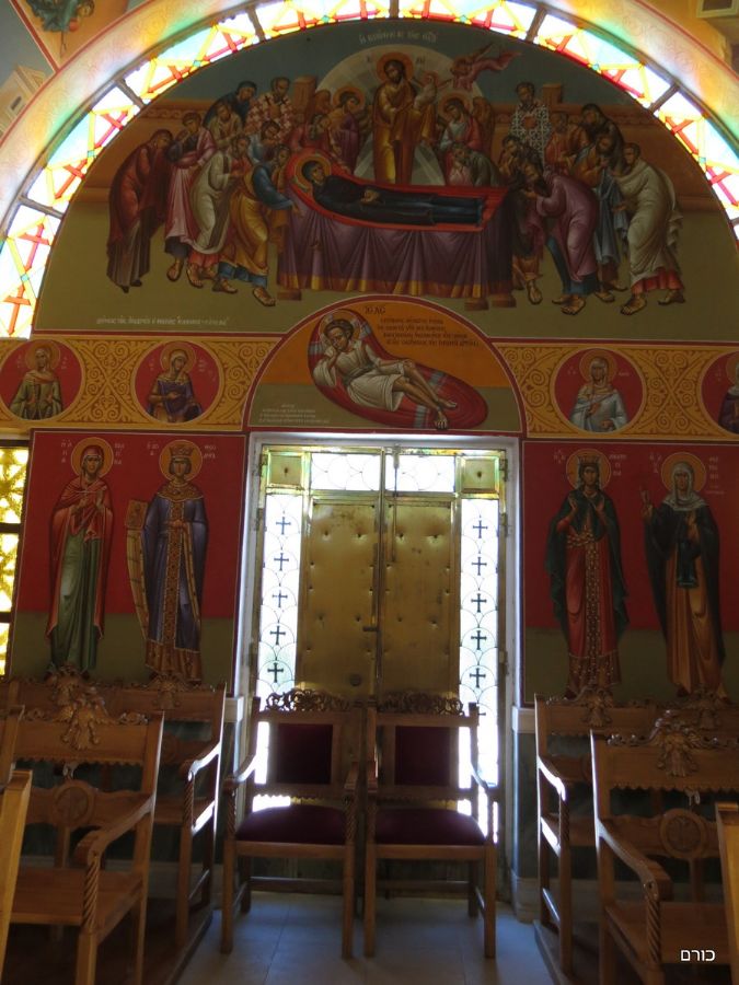 כנסיה בראש גבעה