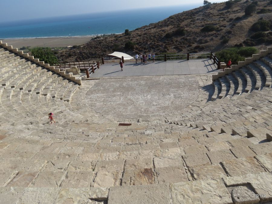 התאטרון העתיק