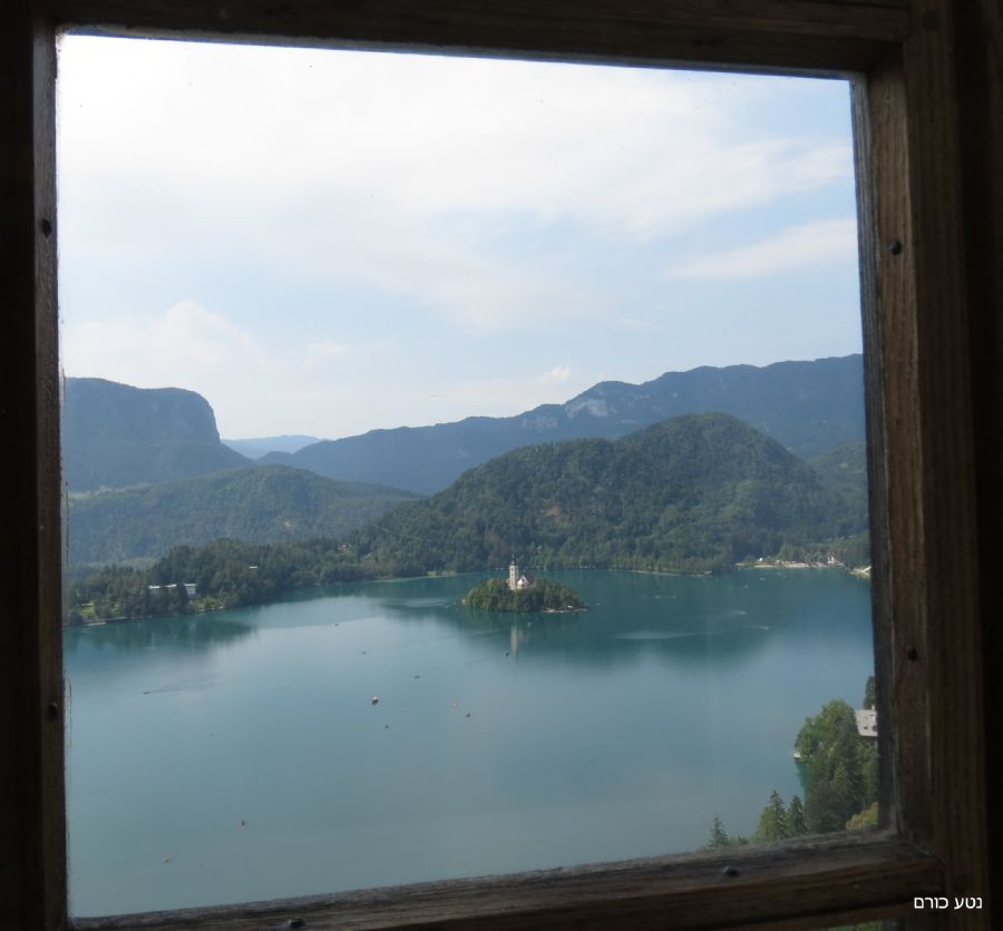 הנוף ממצודת בלד