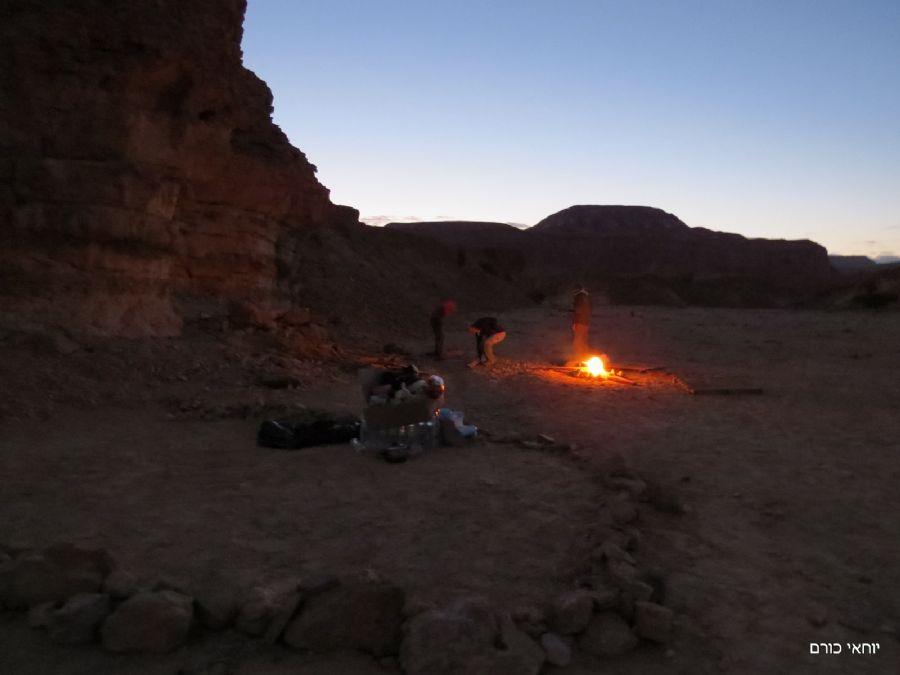 חניון לילה נחל עתק