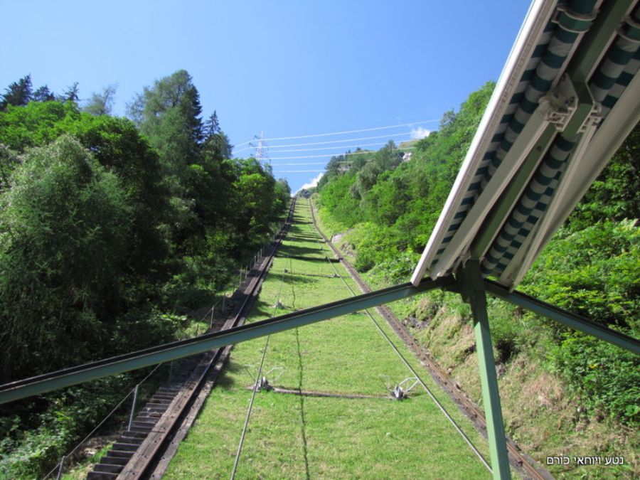 המעלית בדרך לאגם קפרון