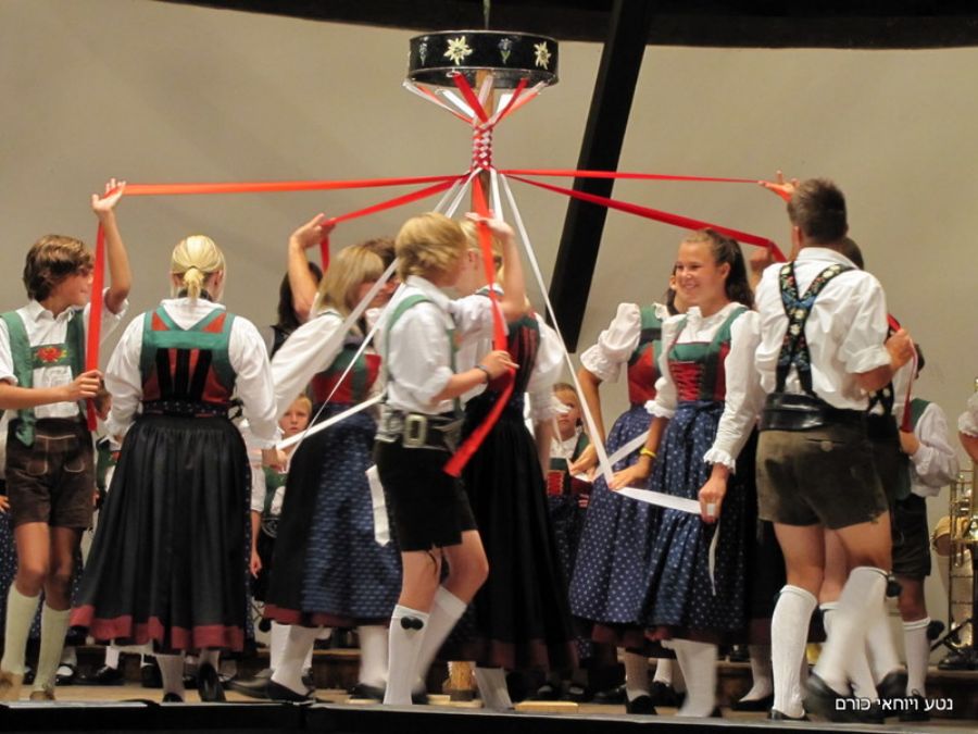 ריקוד החבל (או משהו כזה...)