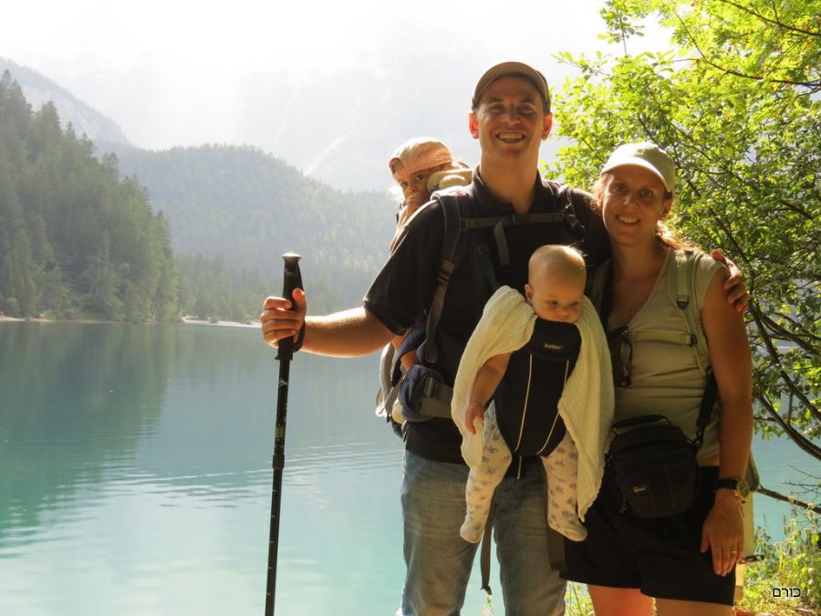 תמונה משפחתית באגם טובל